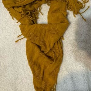 DAVID & YOUNG Large Mustard Yellow Triangle Fringe Scarf Shawl Wrap Boho 80X35